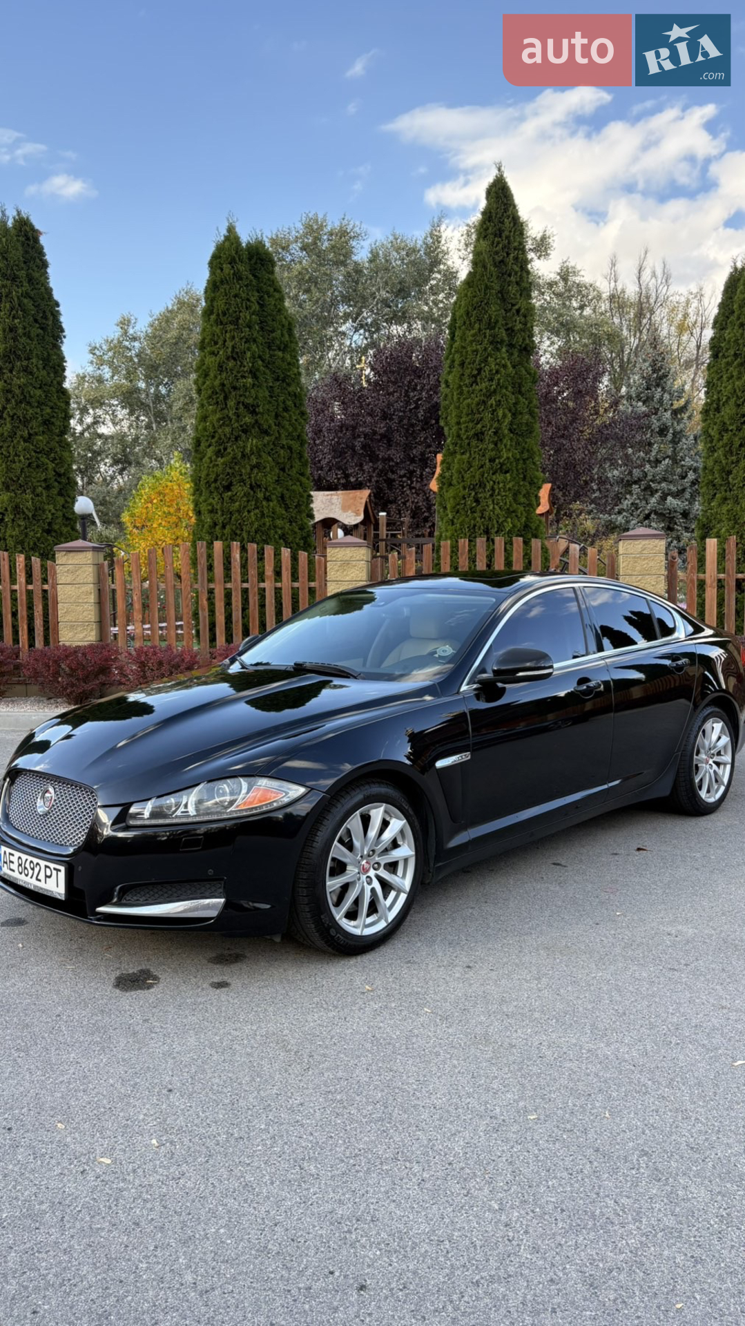 2014 Jaguar XF - мініатюра 16