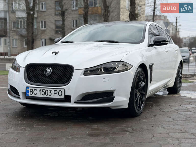Jaguar XF 2013