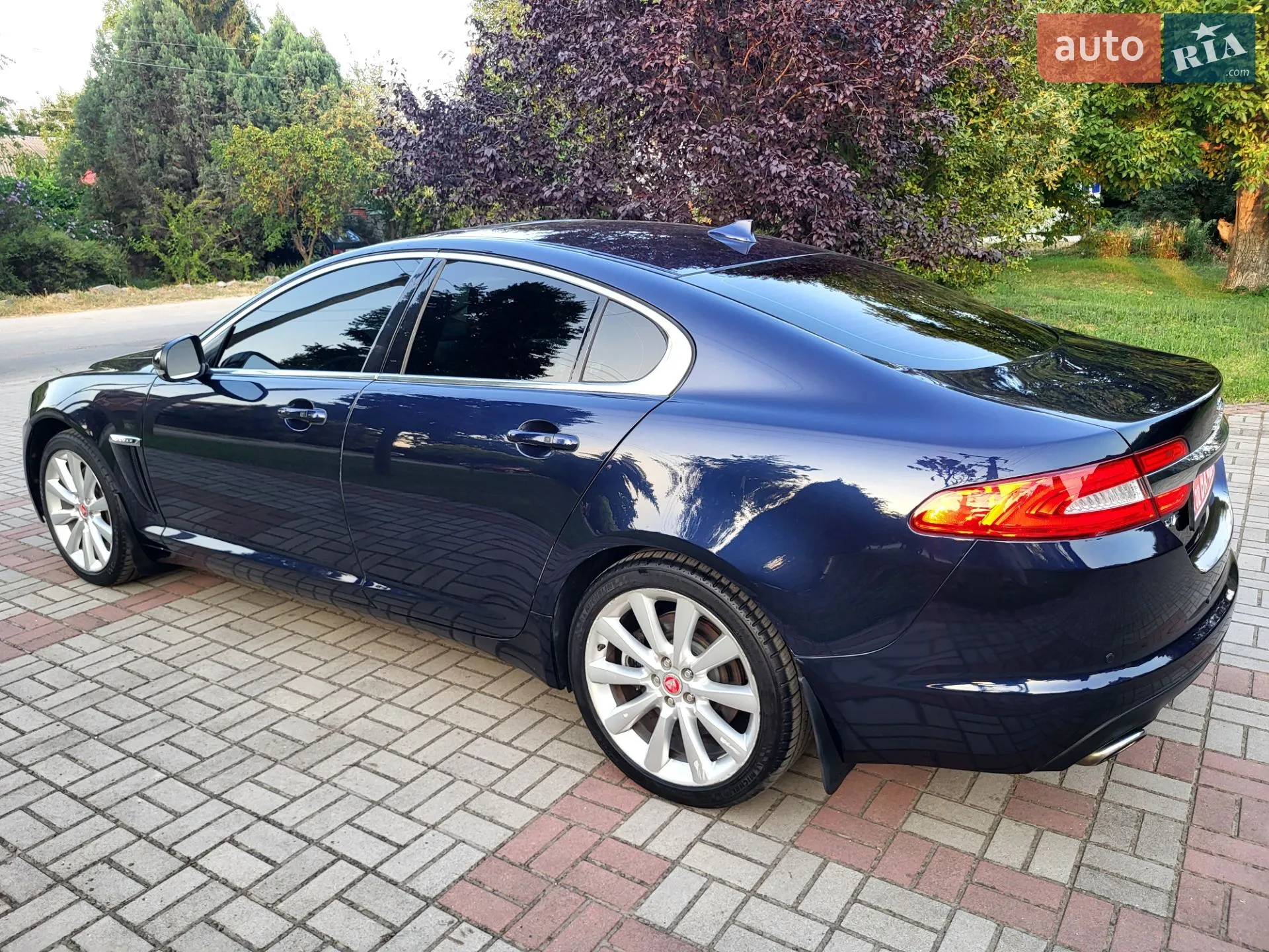 2013 Jaguar XF - мініатюра 25