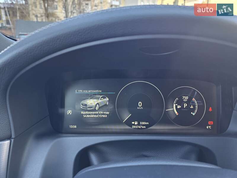 Седан Jaguar XF 2017 в Киеве