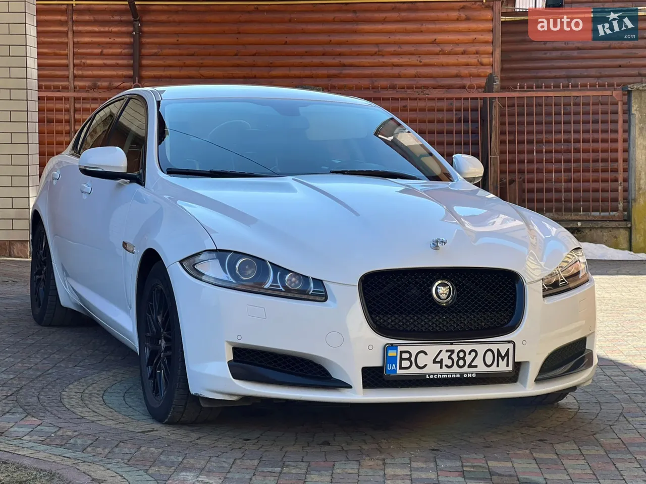 2013 Jaguar XF - мініатюра 20
