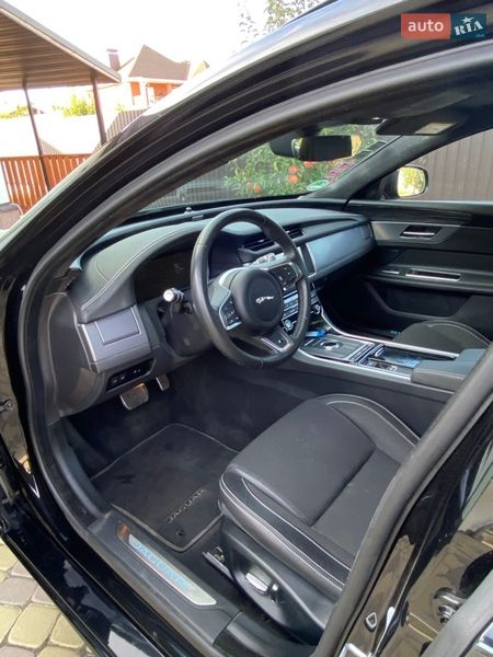 Универсал Jaguar XF 2019 в Киеве