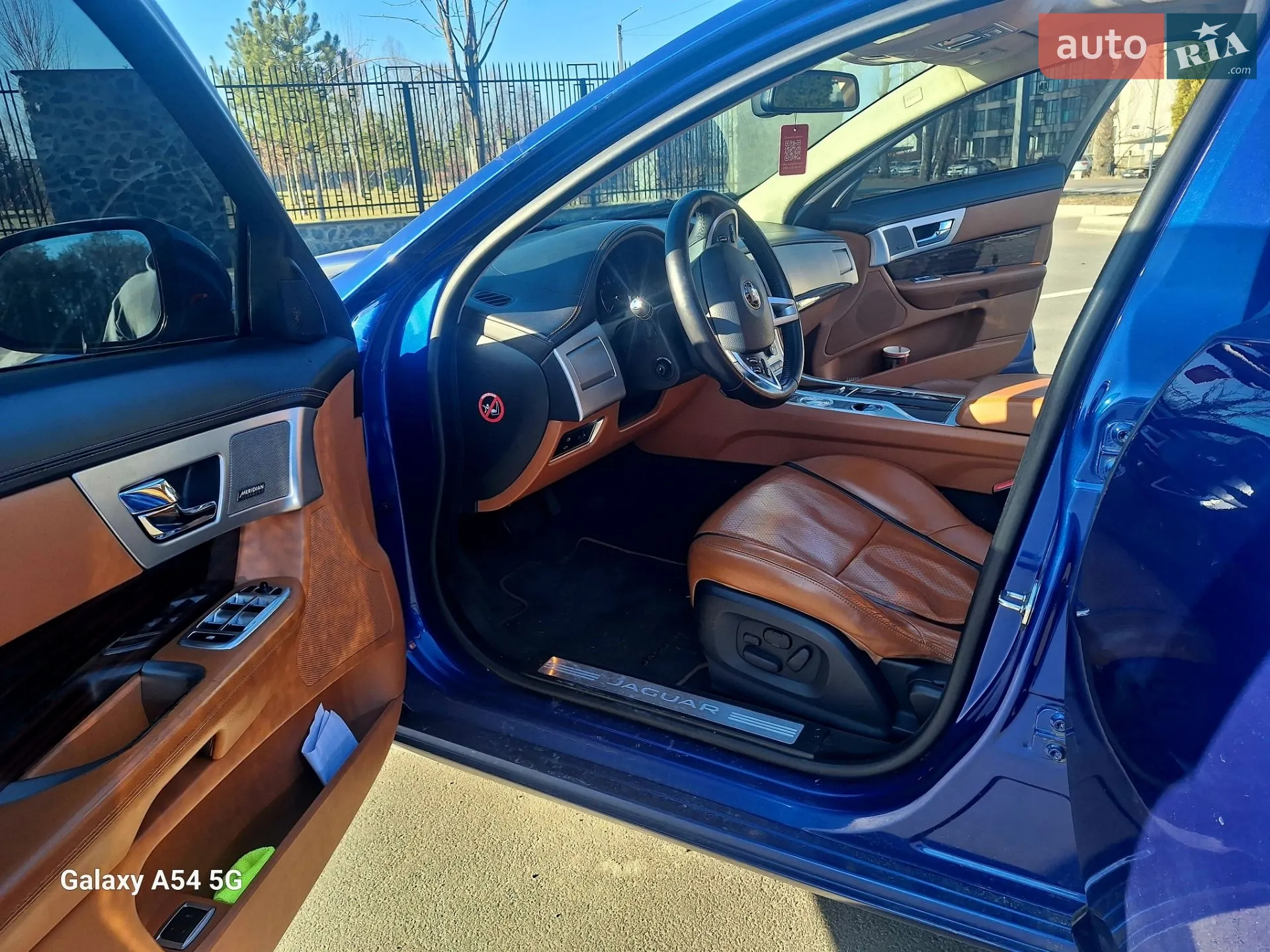 2015 Jaguar XF - мініатюра 21