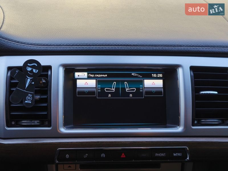 Седан Jaguar XF 2013 в Днепре