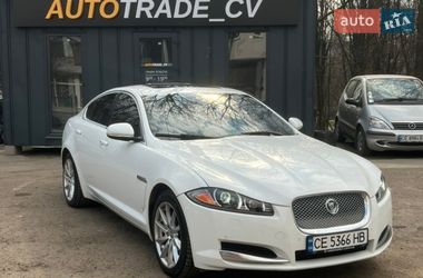 Седан Jaguar XF 2012 в Черновцах