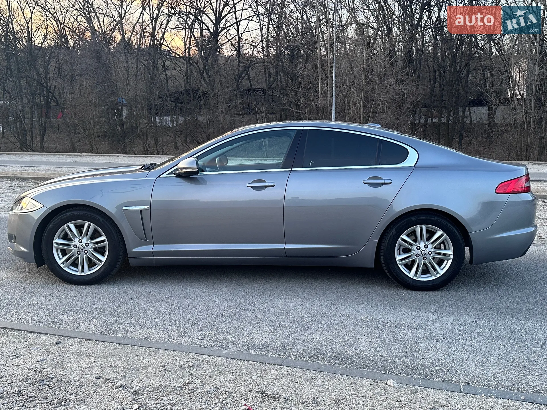 2012 Jaguar XF - мініатюра 9