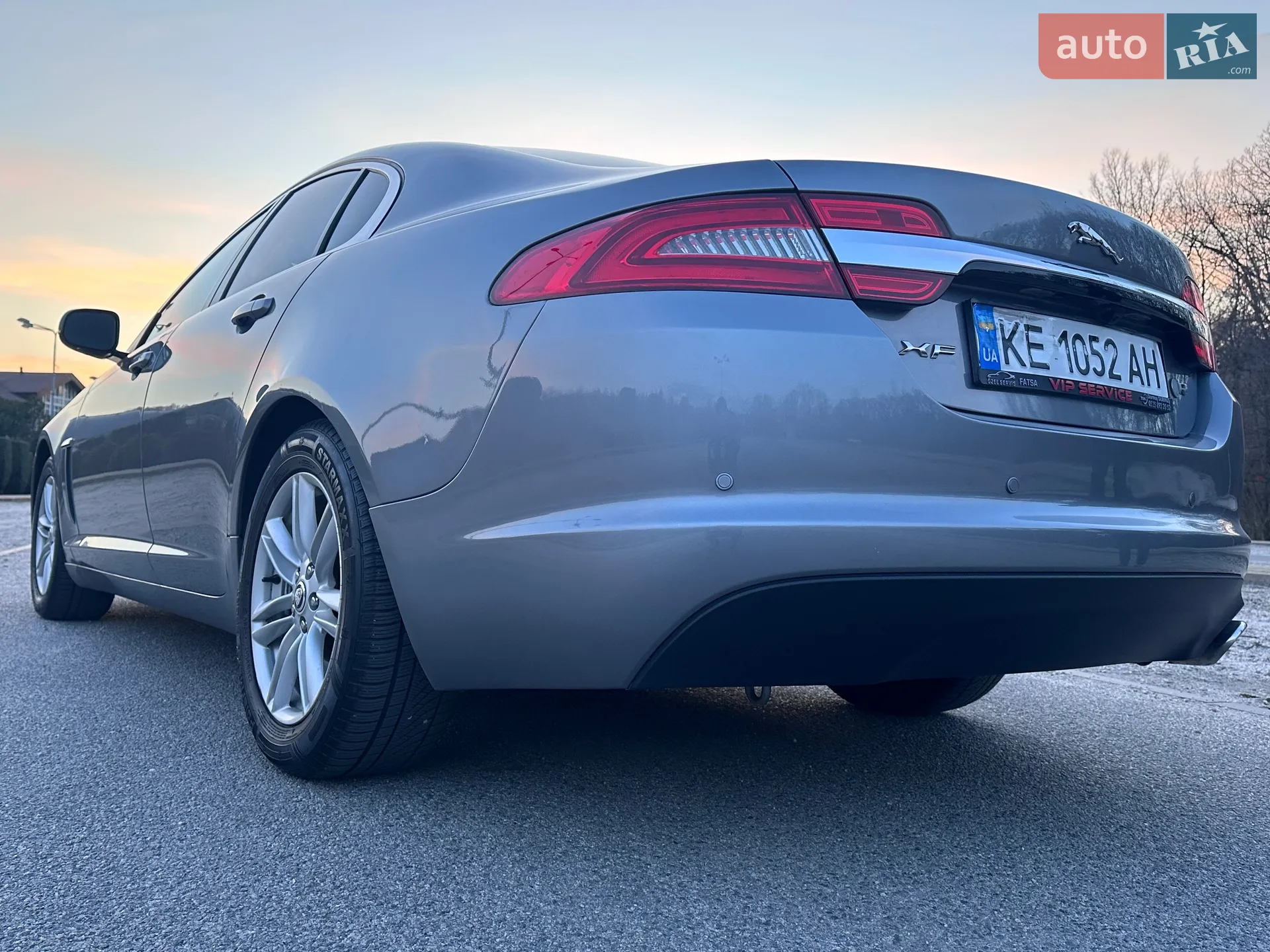 2012 Jaguar XF - мініатюра 17