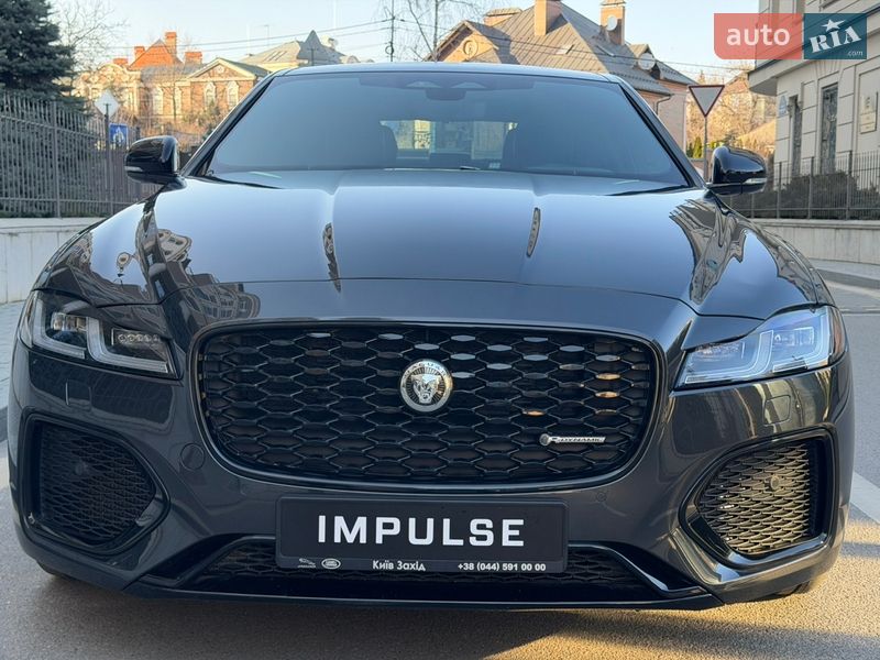 Седан Jaguar XF 2024 в Києві
