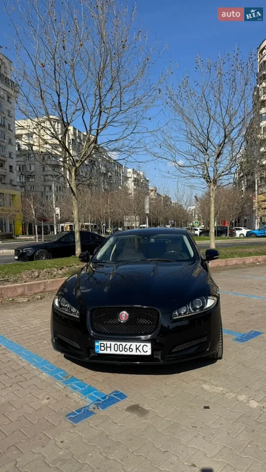 2013 Jaguar XF - мініатюра 40