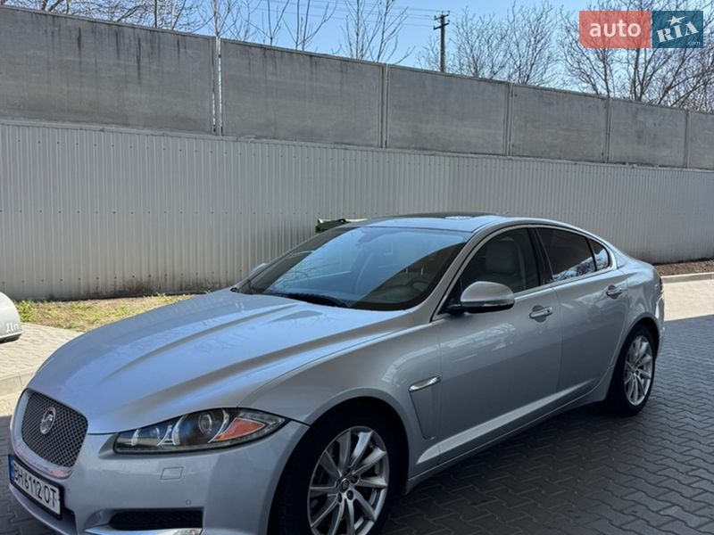 Седан Jaguar XF 2012 в Одессе