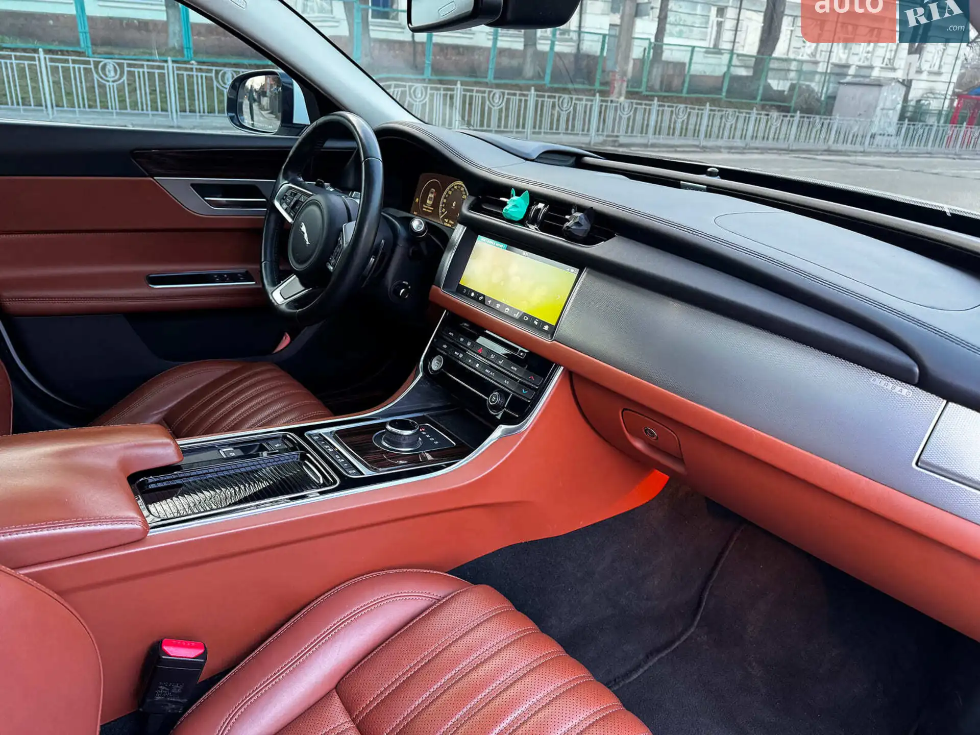 2017 Jaguar XF - мініатюра 41