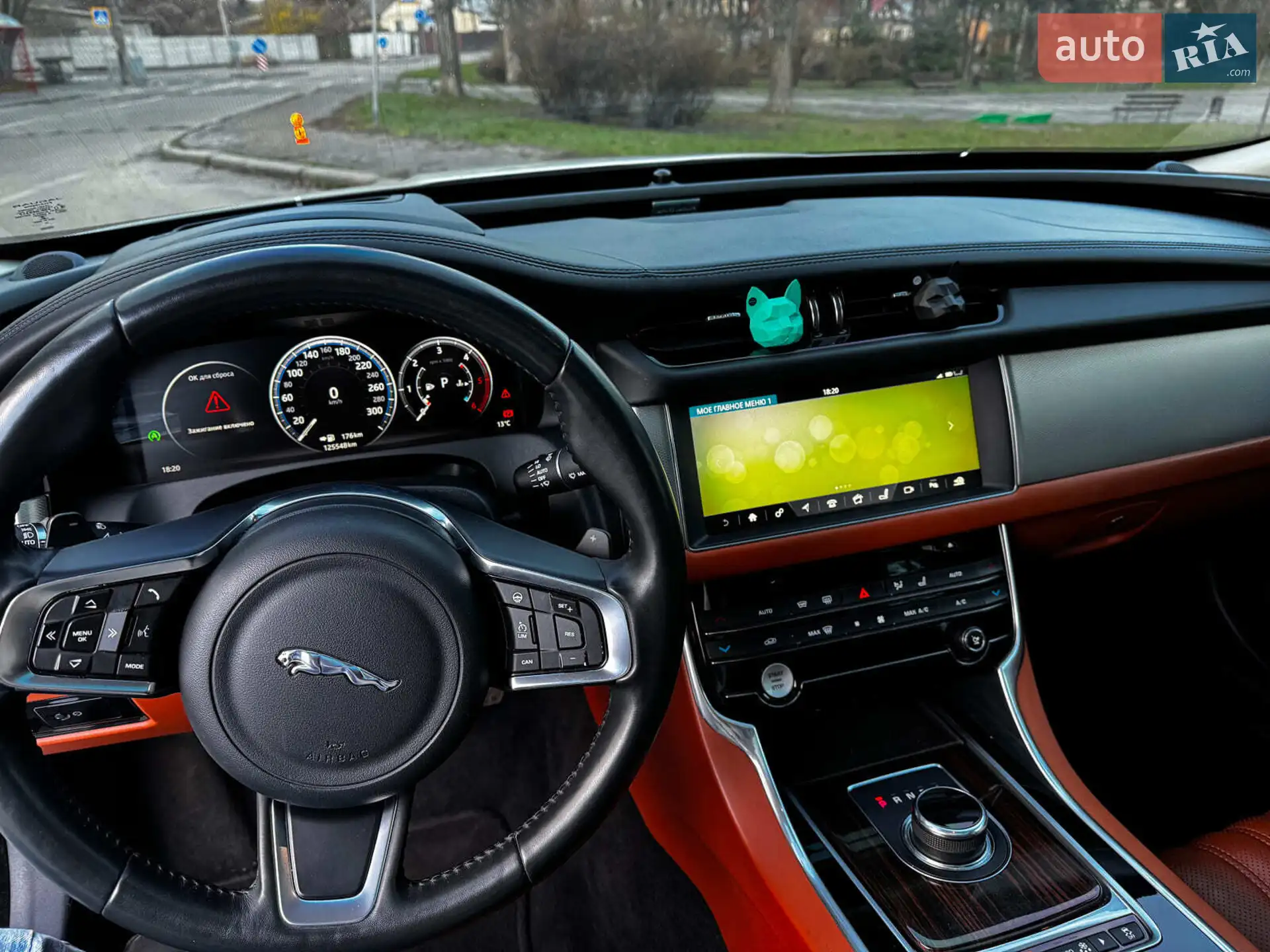 2017 Jaguar XF - мініатюра 31