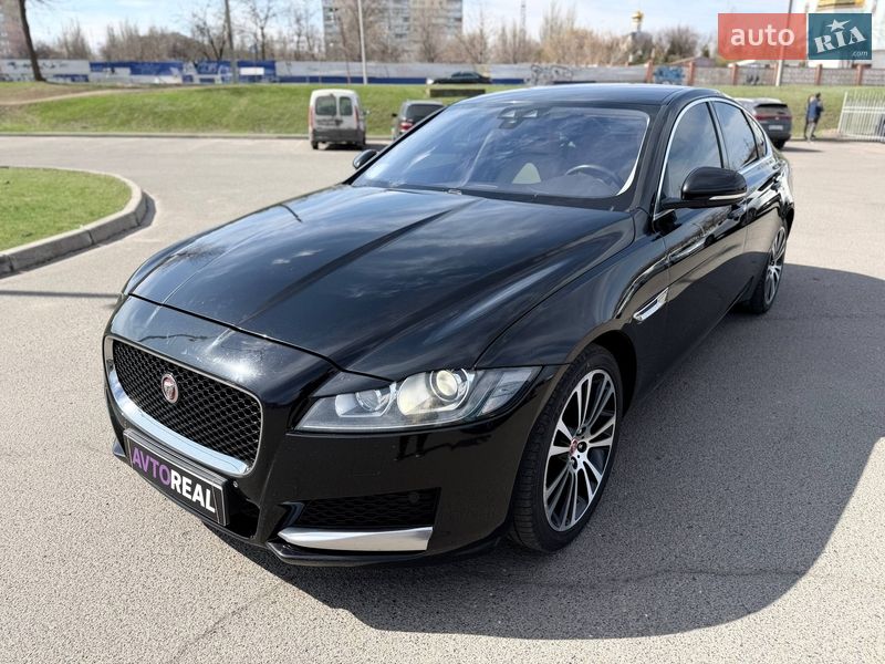 Седан Jaguar XF 2016 в Кривом Роге фото 14 Седан Jaguar XF 2016 в Кривом Роге
