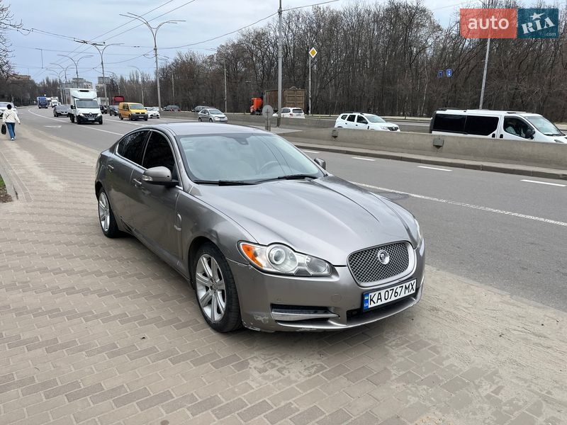 Седан Jaguar XF 2008 в Києві