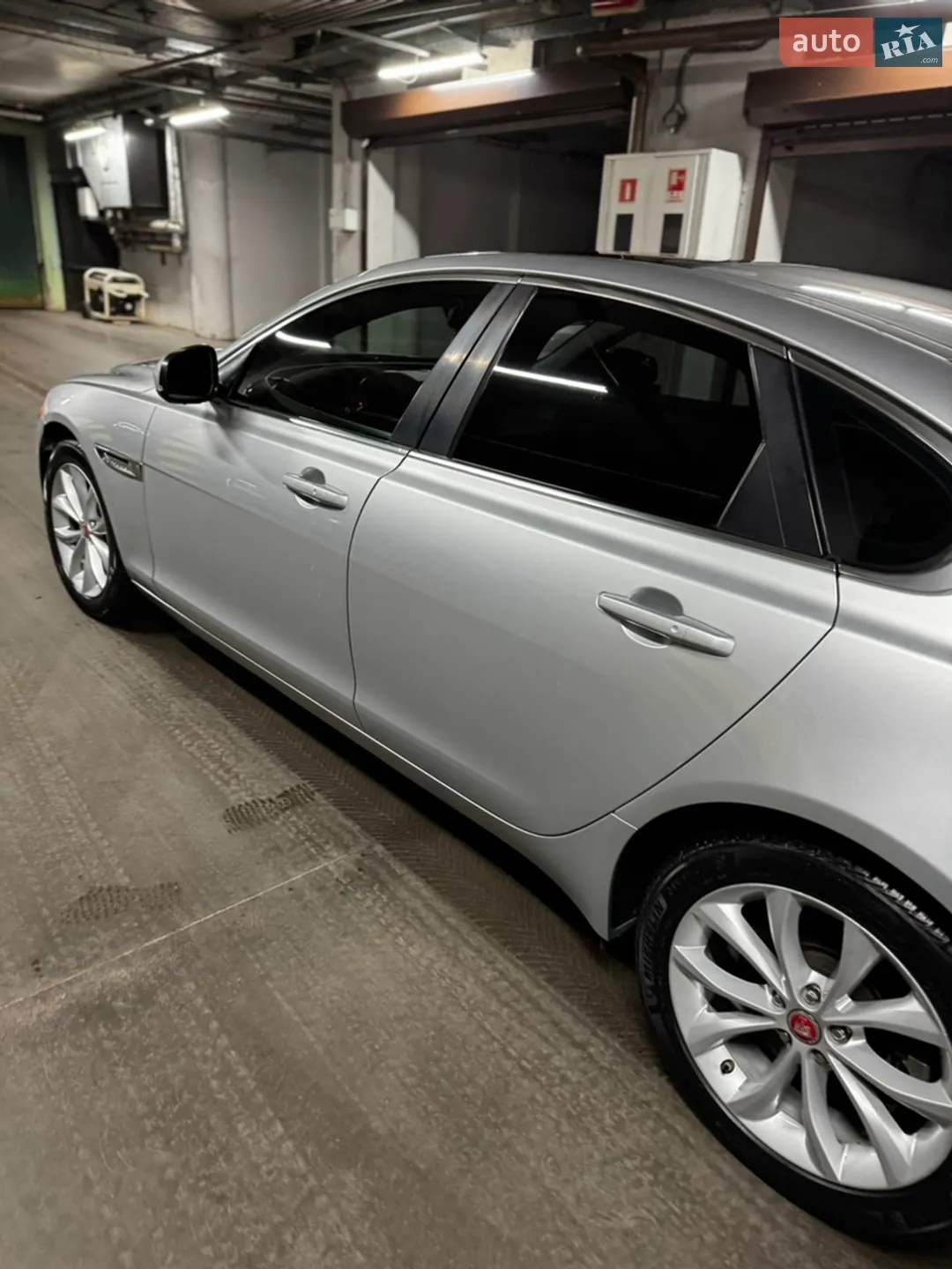 2017 Jaguar XF - мініатюра 6