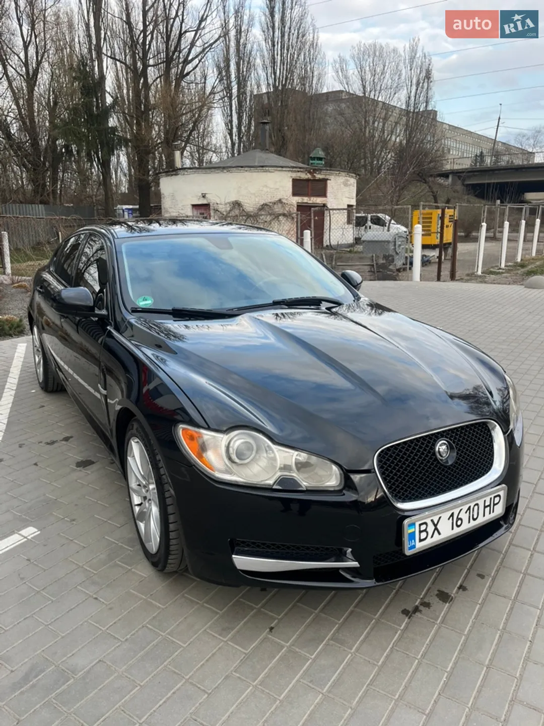 2011 Jaguar XF - мініатюра 2