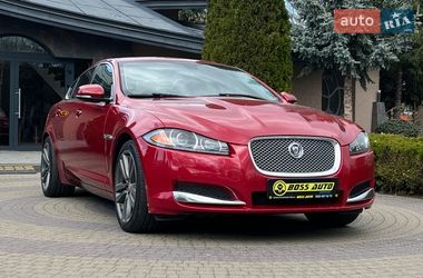 Седан Jaguar XF 2013 в Львове