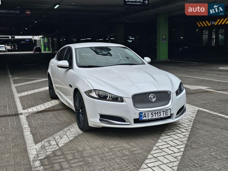 Седан Jaguar XF 2012 в Киеве фото 15 Седан Jaguar XF 2012 в Киеве