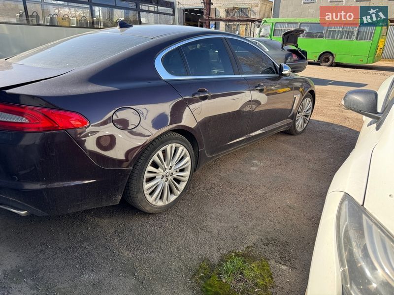 Седан Jaguar XF 2015 в Киеве фото 5 Седан Jaguar XF 2015 в Киеве