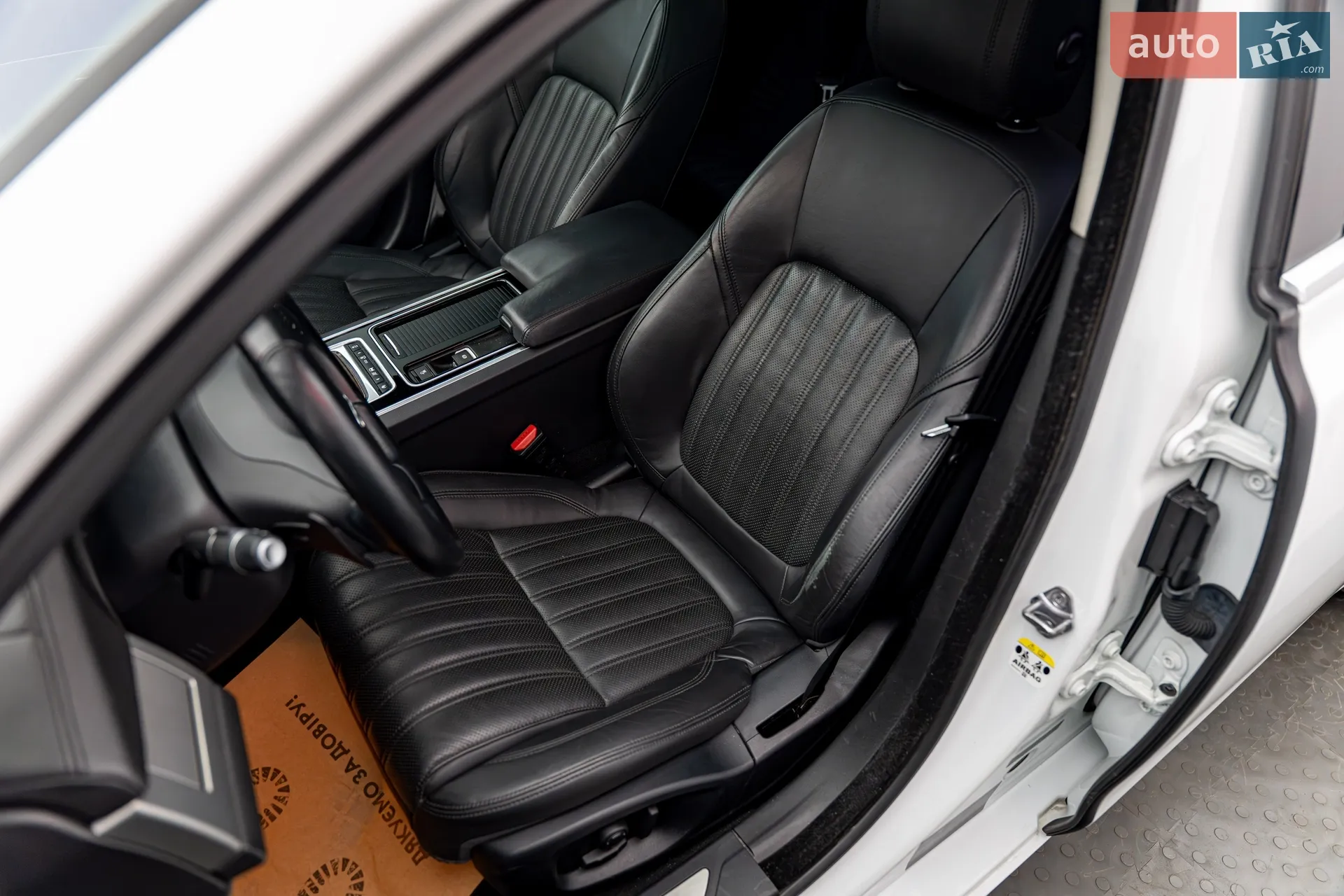 2016 Jaguar XF - мініатюра 9