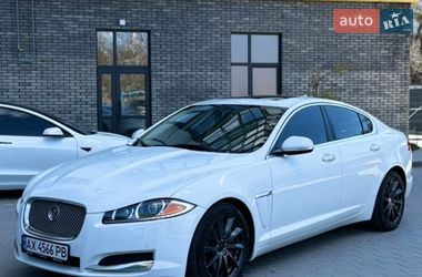 Седан Jaguar XF 2015 в Житомире