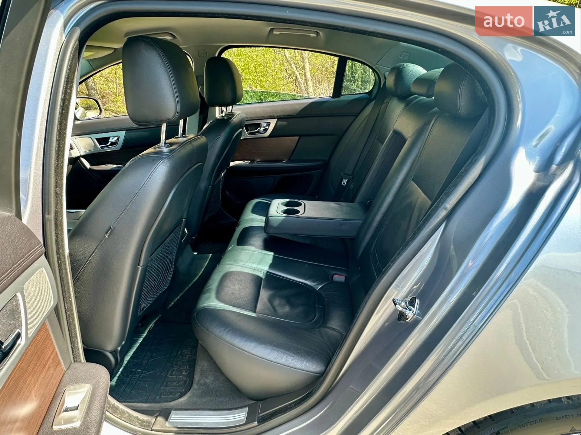 2014 Jaguar XF - мініатюра 17