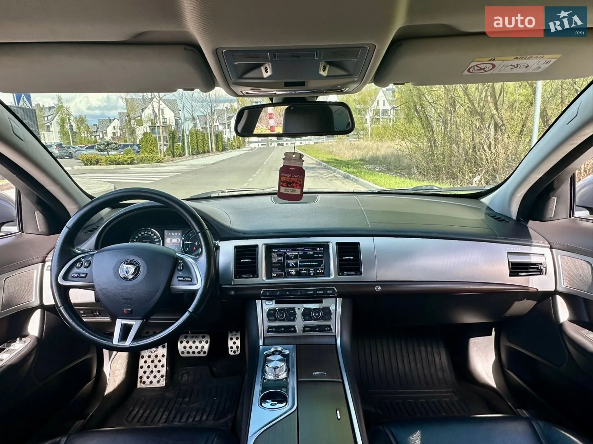 2014 Jaguar XF - мініатюра 18