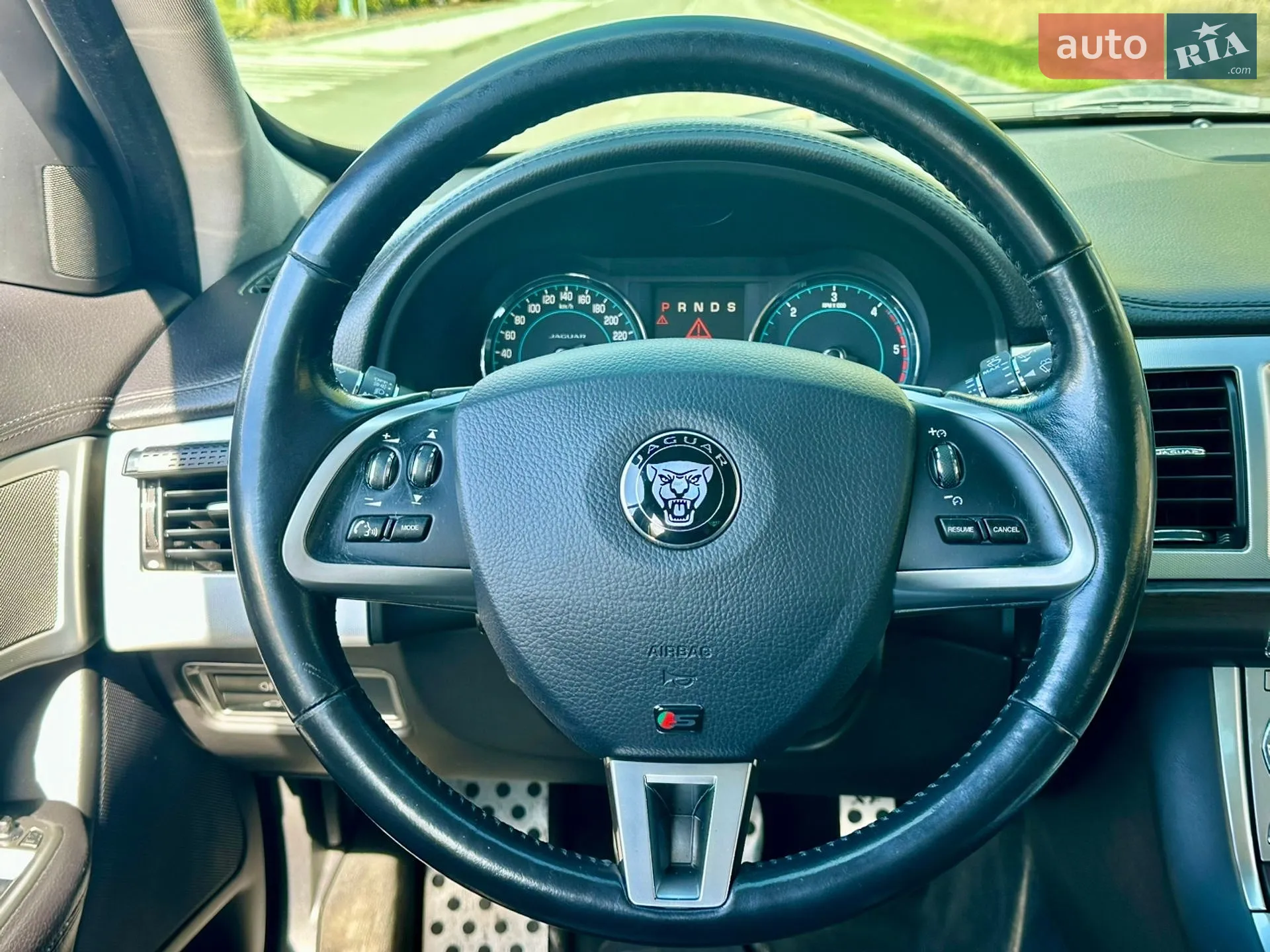 2014 Jaguar XF - мініатюра 20
