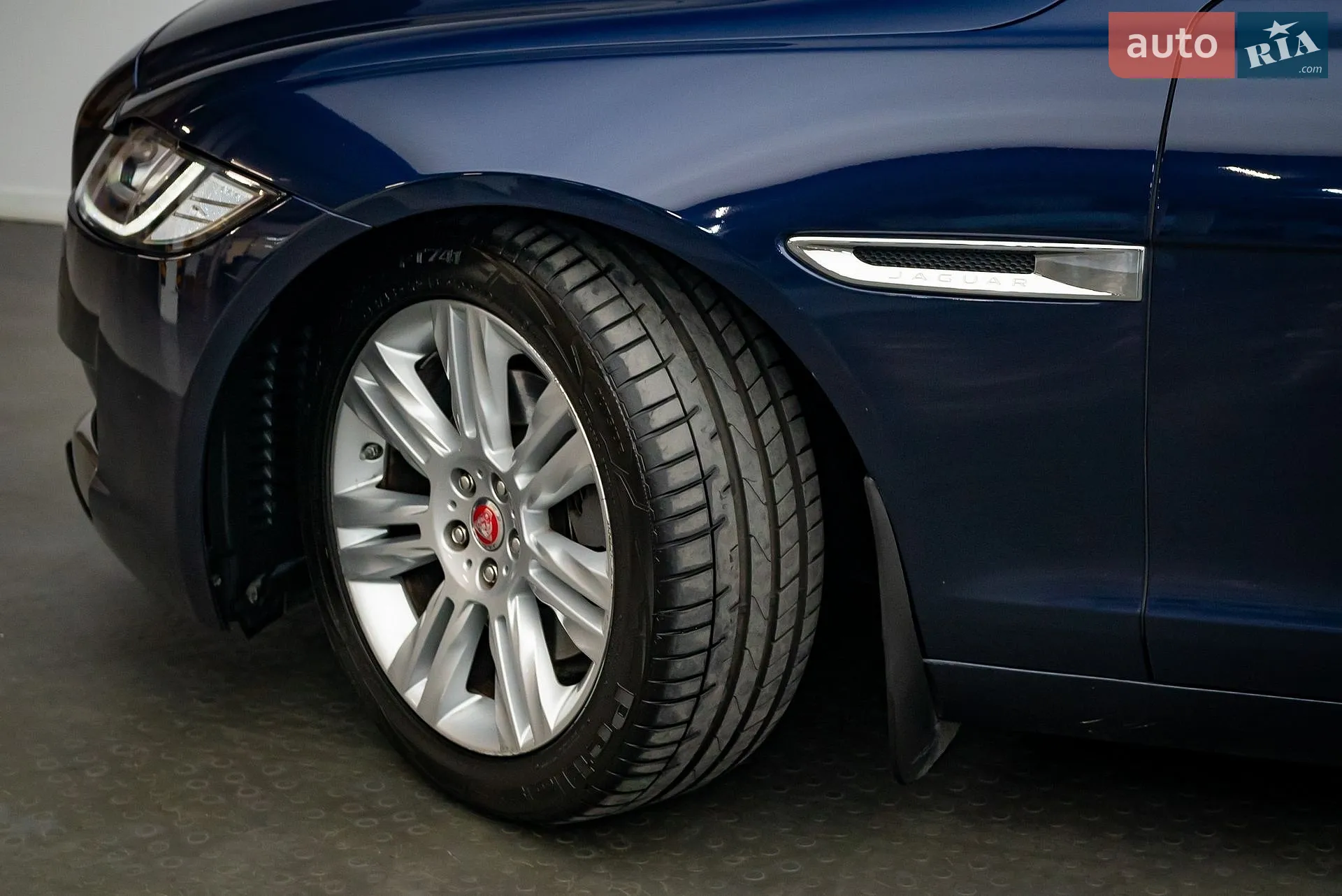 2016 Jaguar XF - мініатюра 9