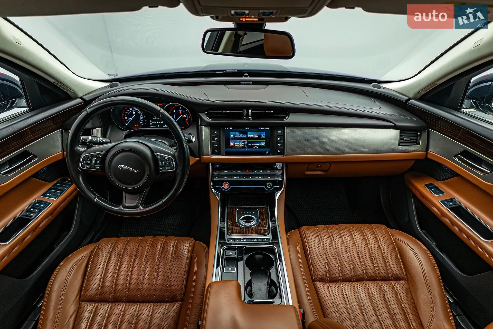 2016 Jaguar XF - мініатюра 13