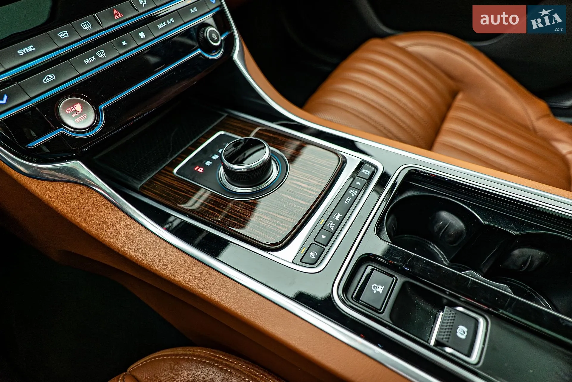 2016 Jaguar XF - мініатюра 22