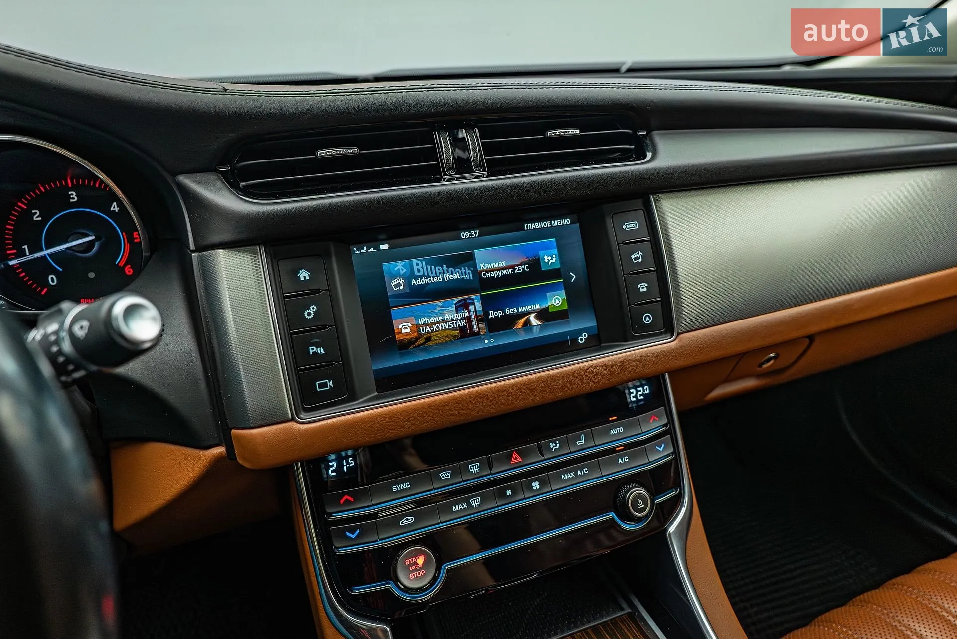 2016 Jaguar XF - мініатюра 16