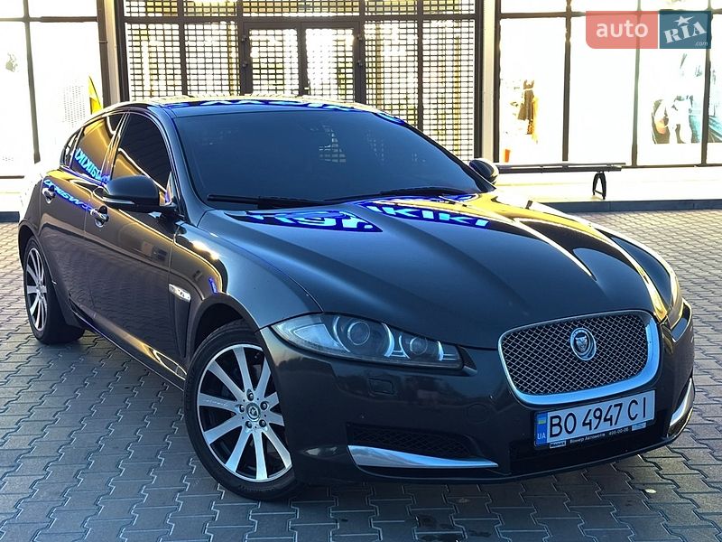 Jaguar XF 2013