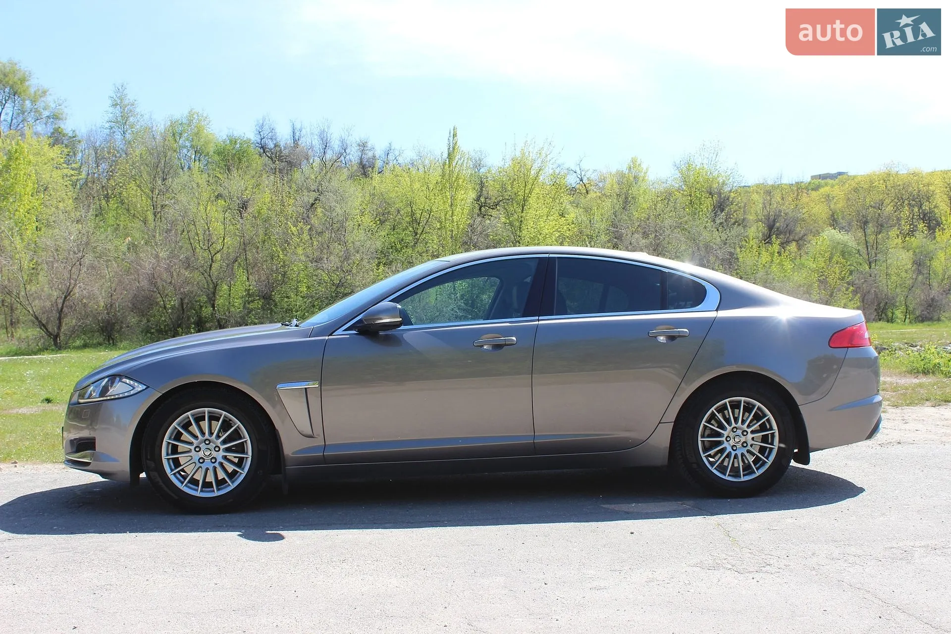 2012 Jaguar XF - мініатюра 11