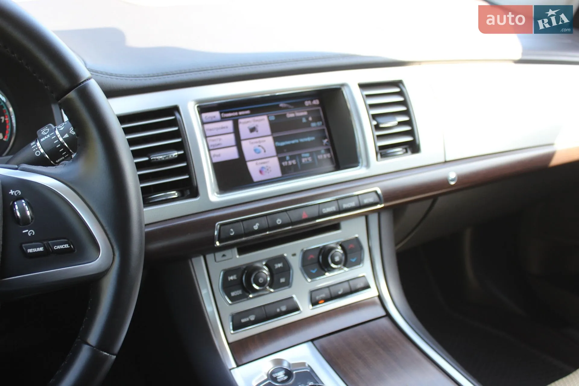 2012 Jaguar XF - мініатюра 37