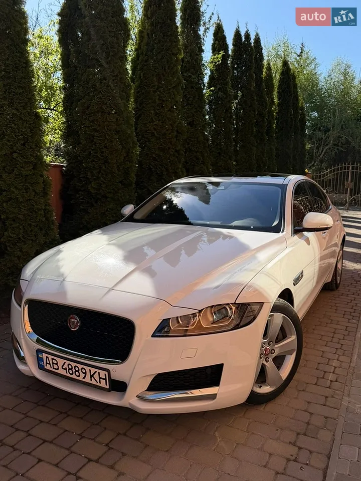2018 Jaguar XF - мініатюра 14