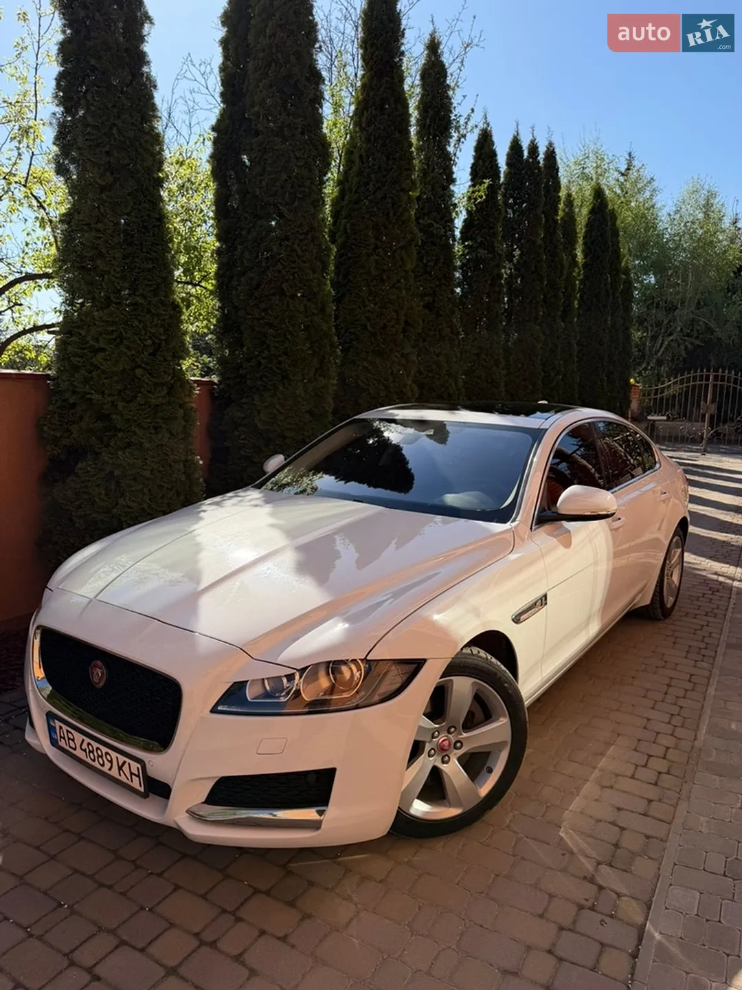 2018 Jaguar XF - мініатюра 4