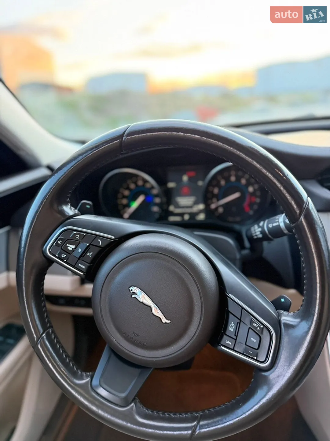 2016 Jaguar XF - мініатюра 20