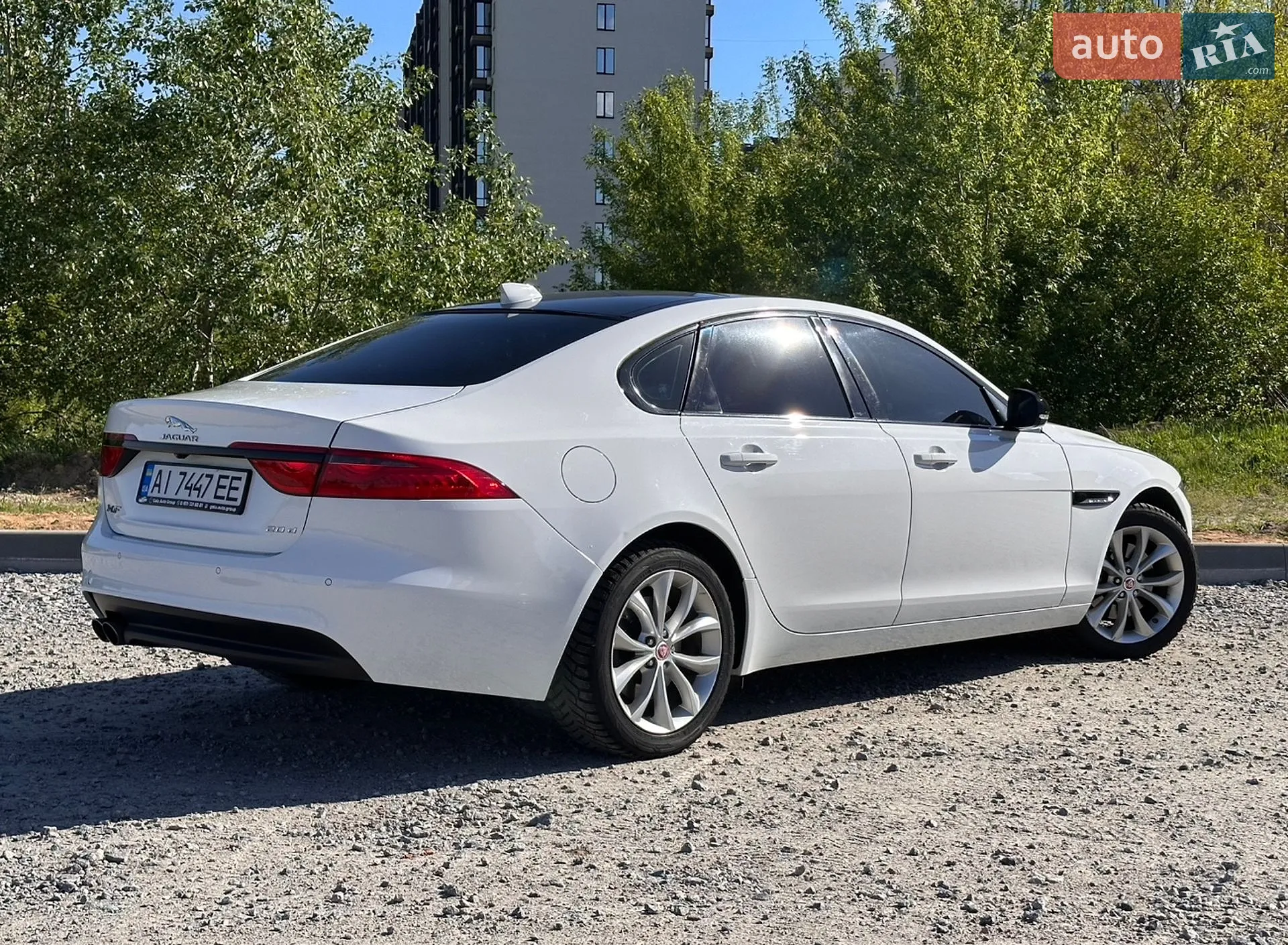 2016 Jaguar XF - мініатюра 5
