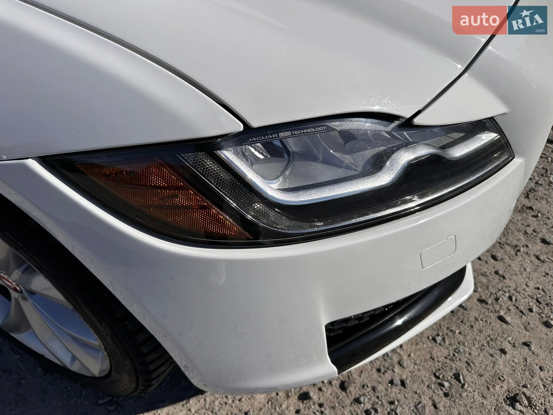 2016 Jaguar XF - мініатюра 15