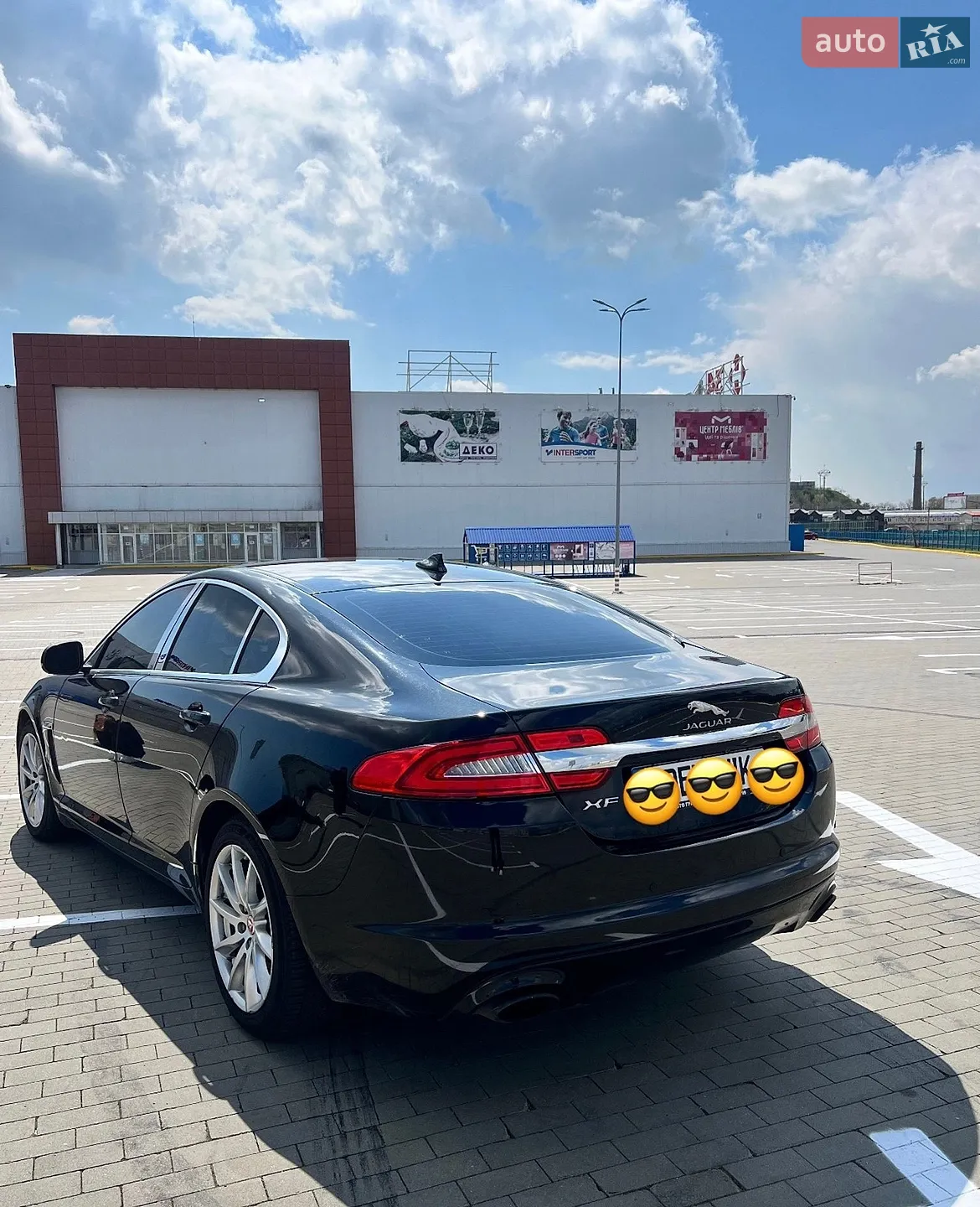2015 Jaguar XF - мініатюра 2