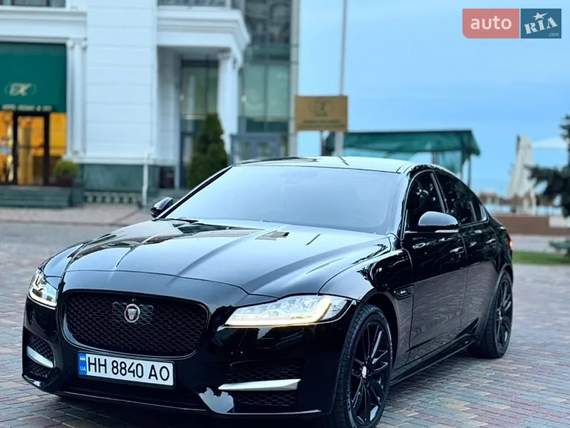 Jaguar XF 2016
