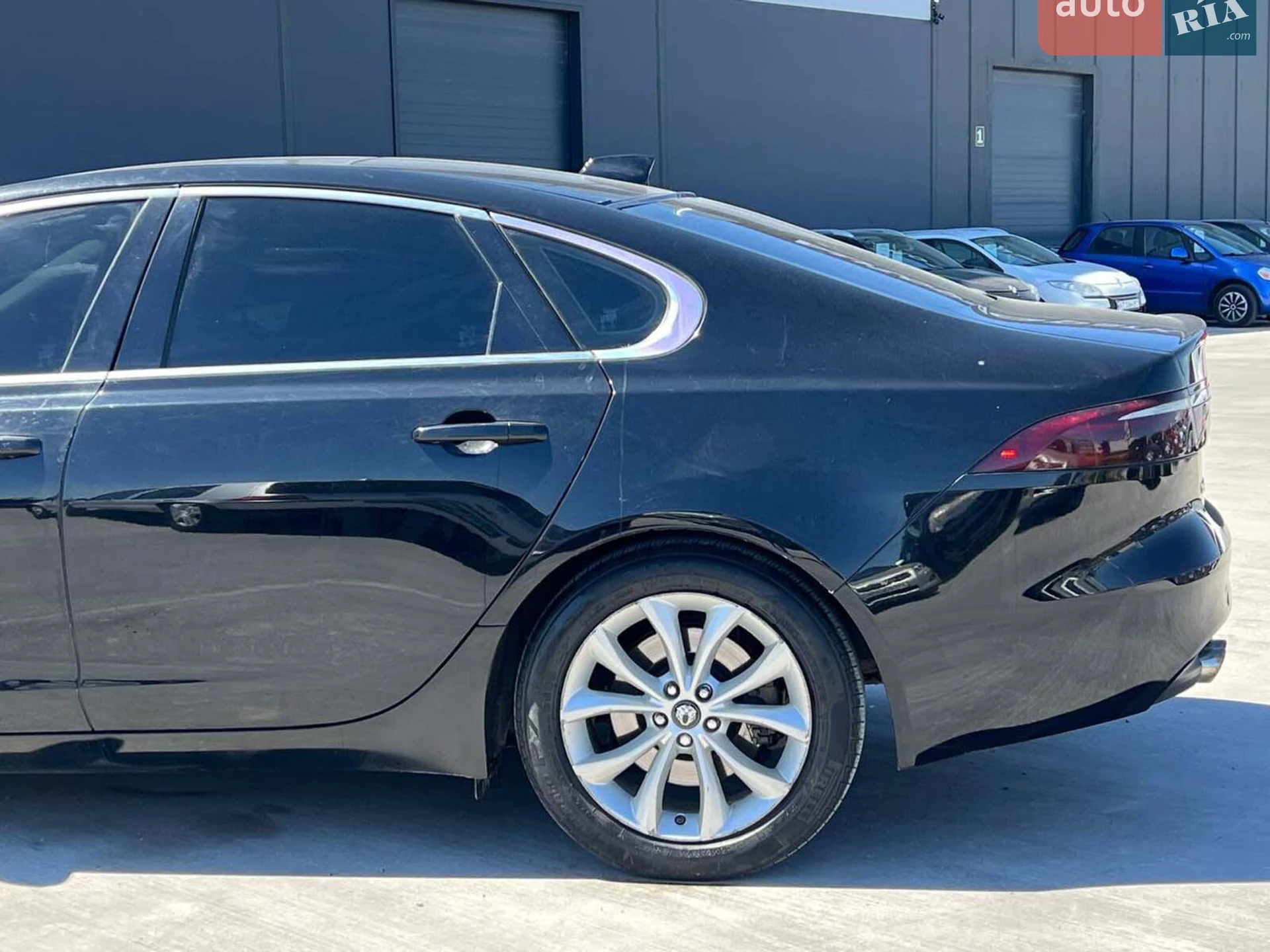 2016 Jaguar XF - мініатюра 5