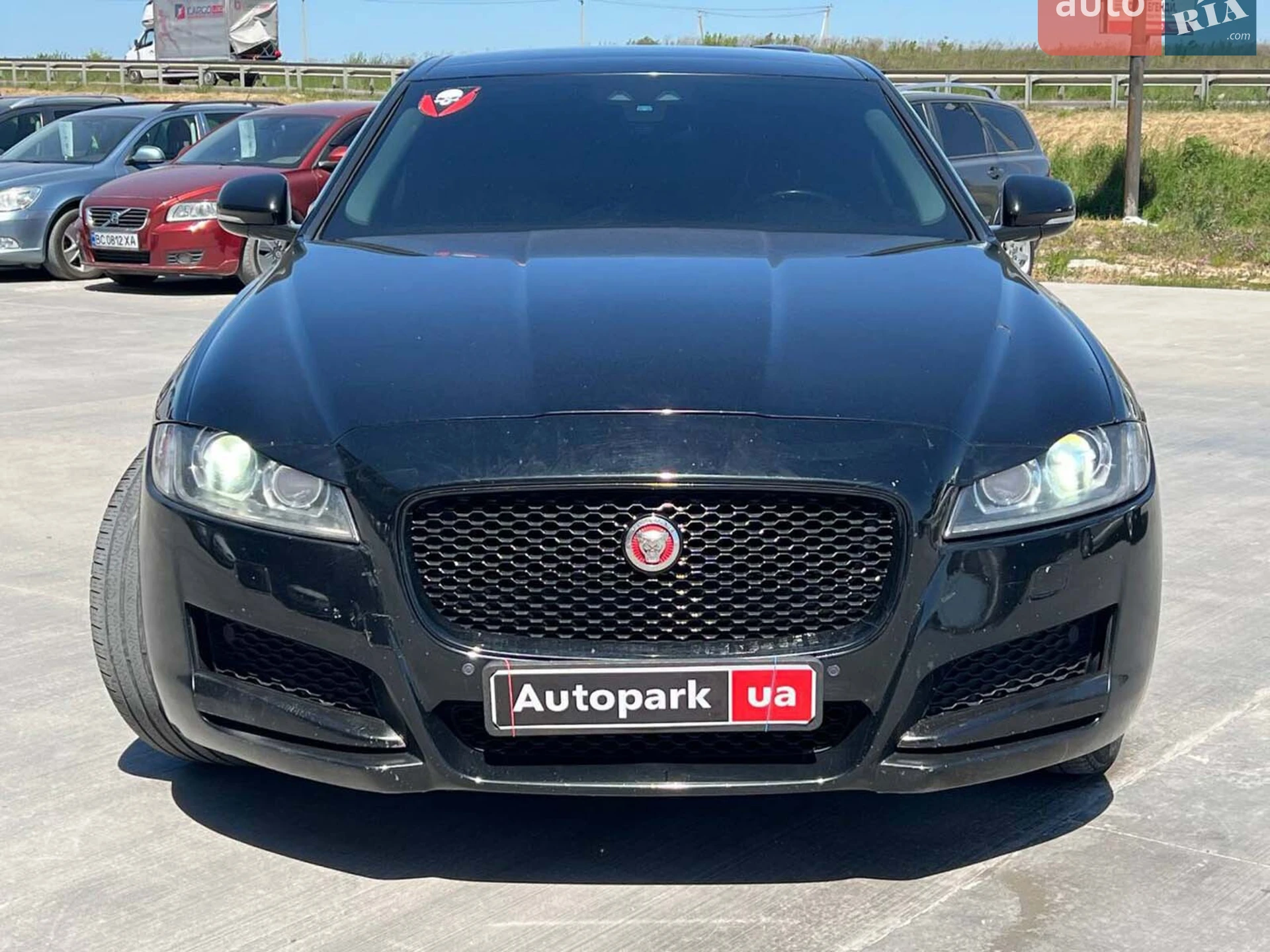 2016 Jaguar XF - мініатюра 2