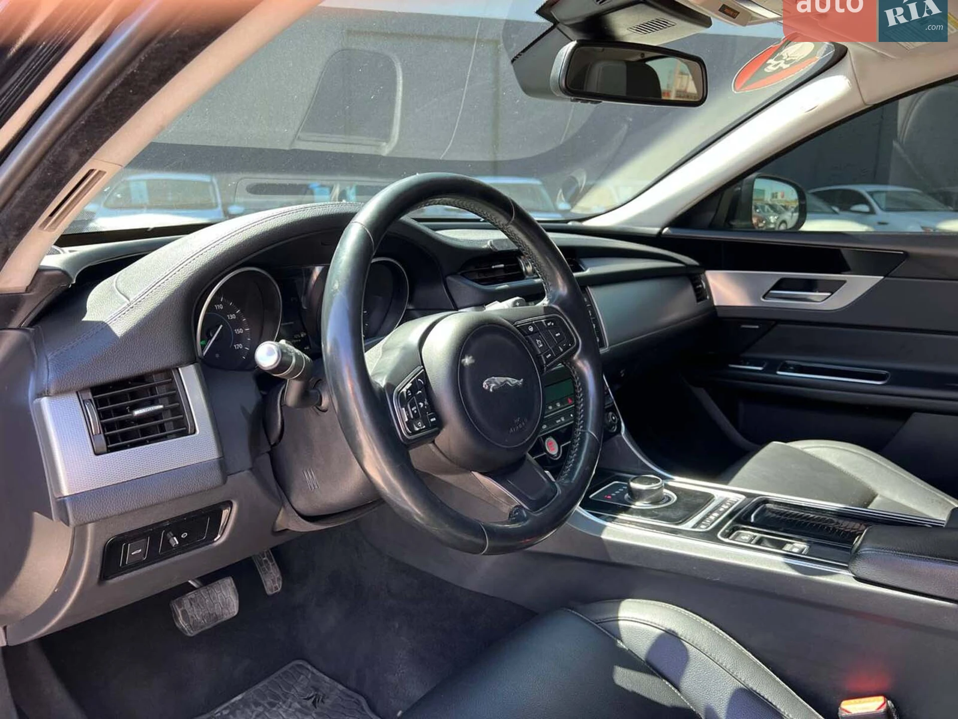 2016 Jaguar XF - мініатюра 19