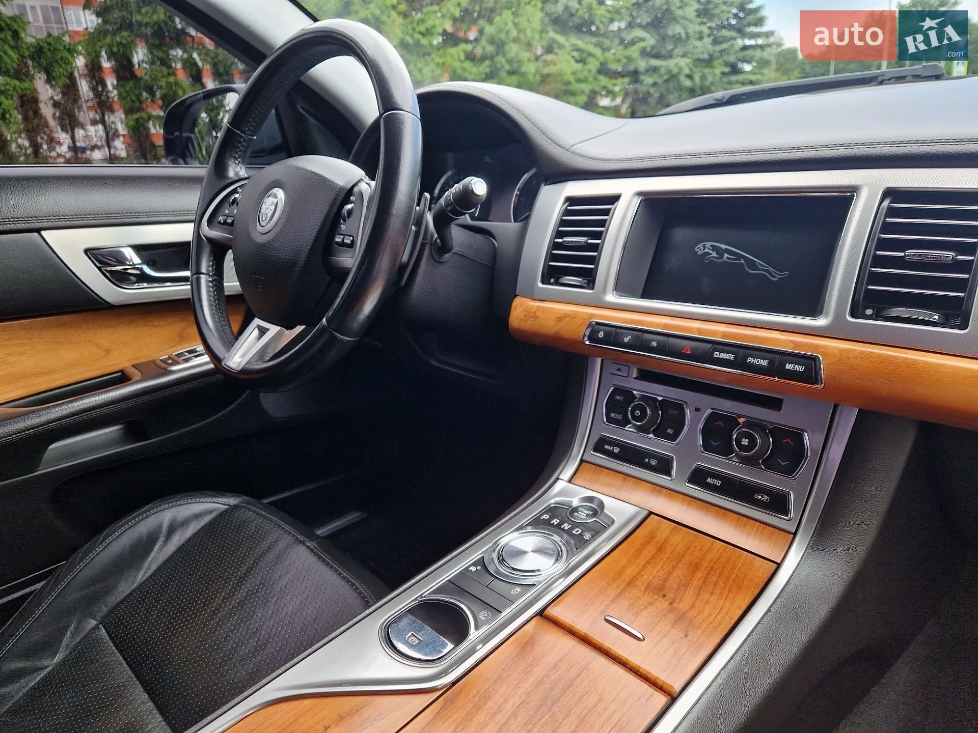 2012 Jaguar XF - мініатюра 32