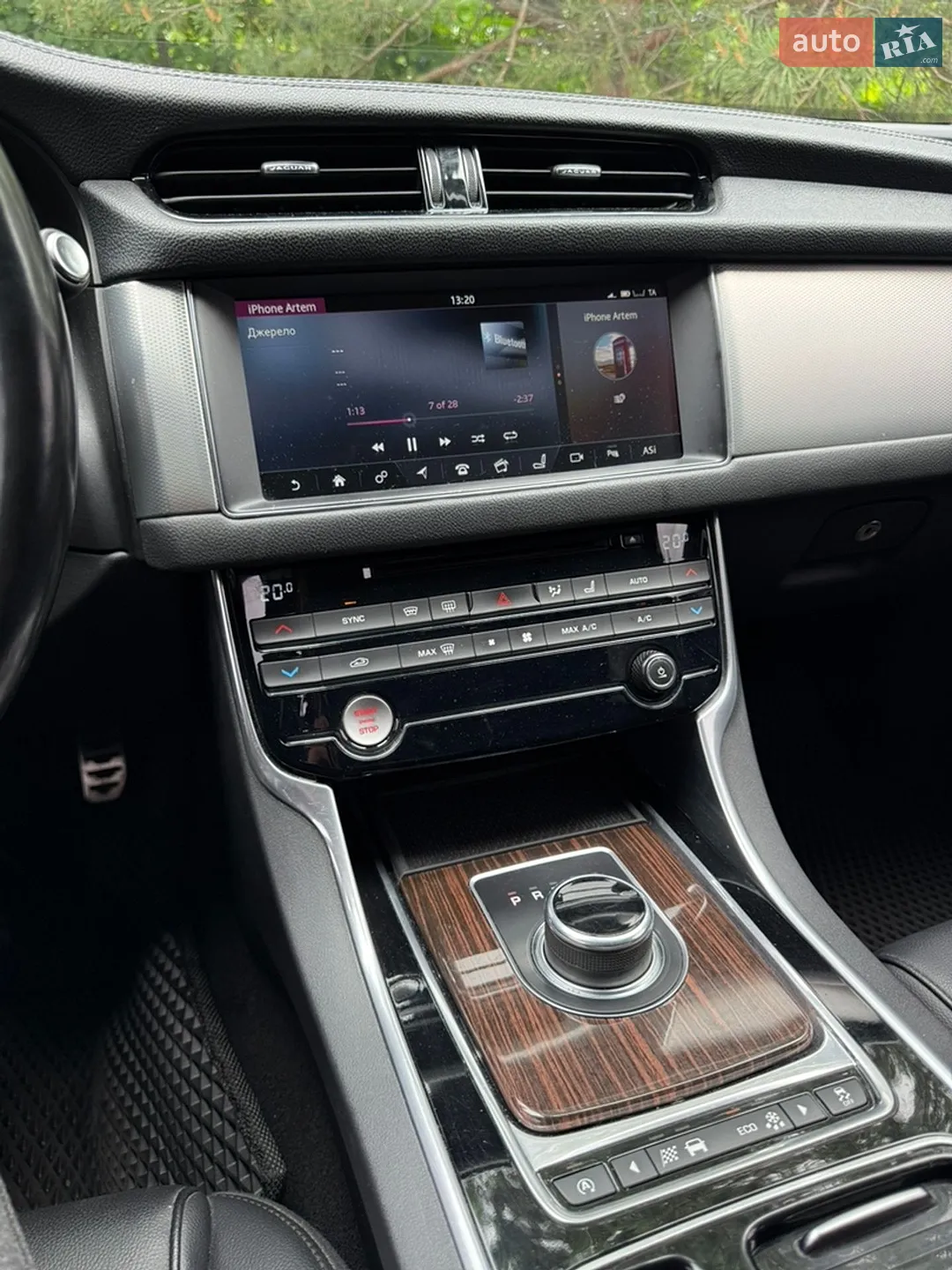 2016 Jaguar XF - мініатюра 17