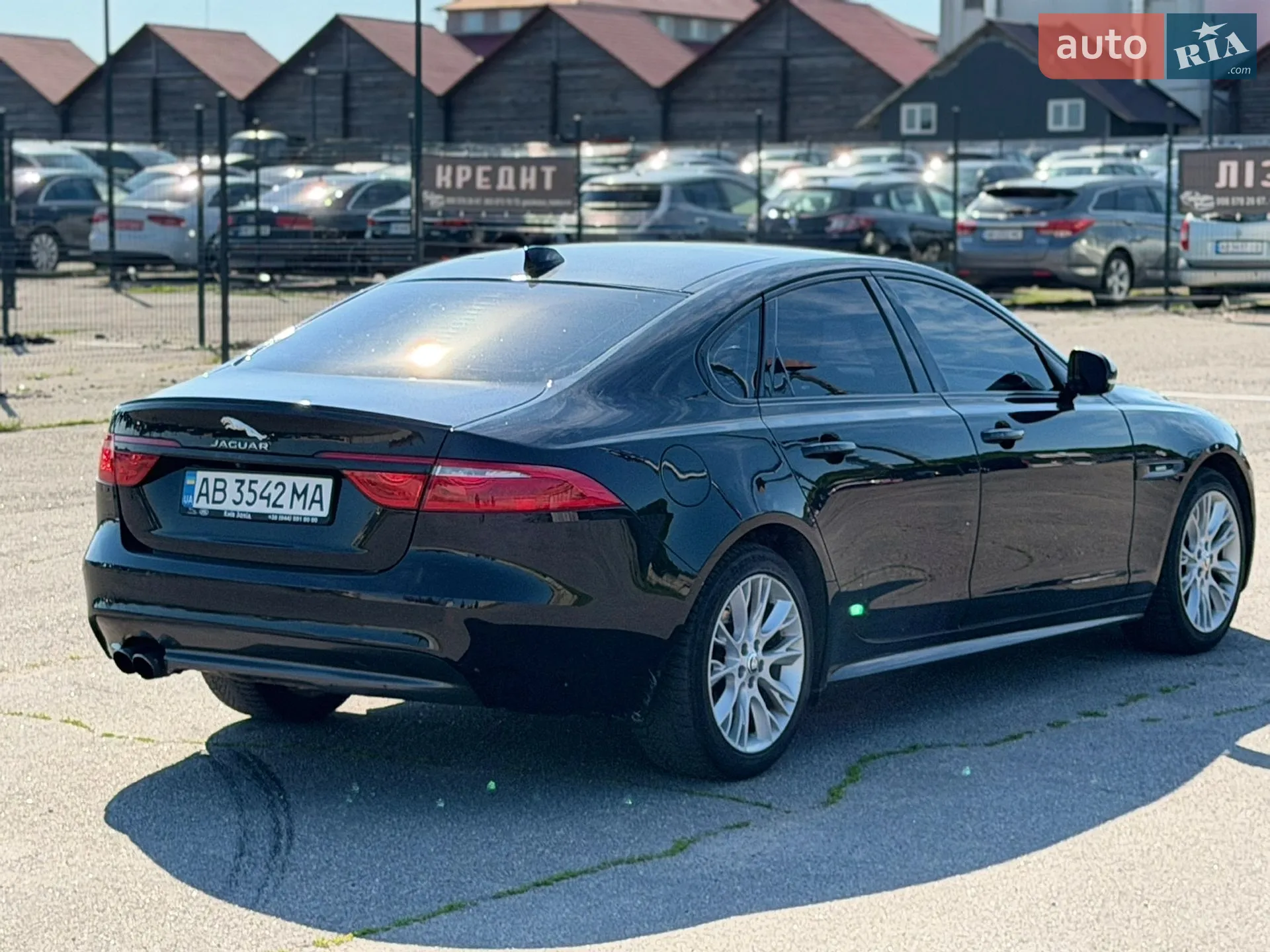 2016 Jaguar XF - мініатюра 5
