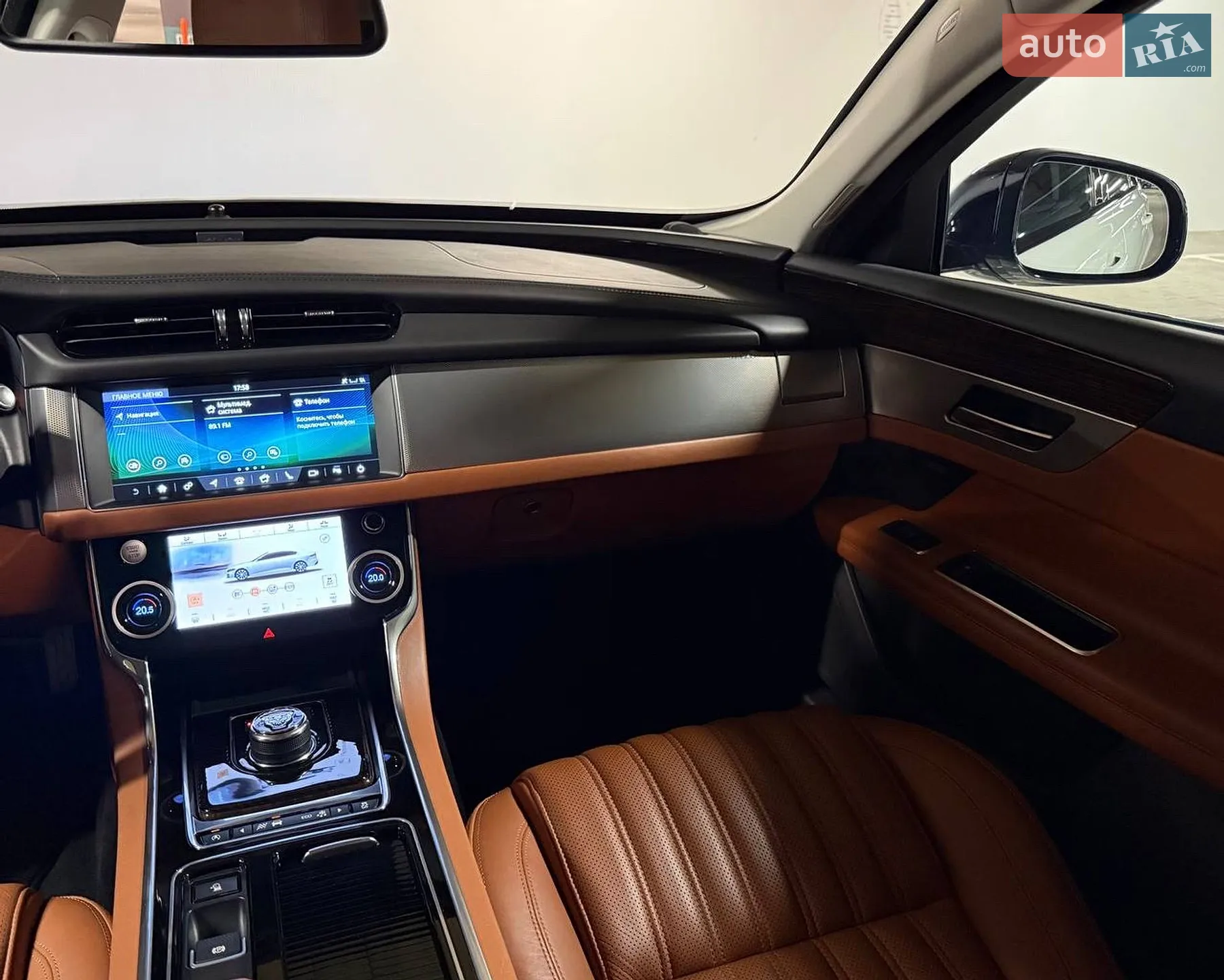 2016 Jaguar XF - мініатюра 27