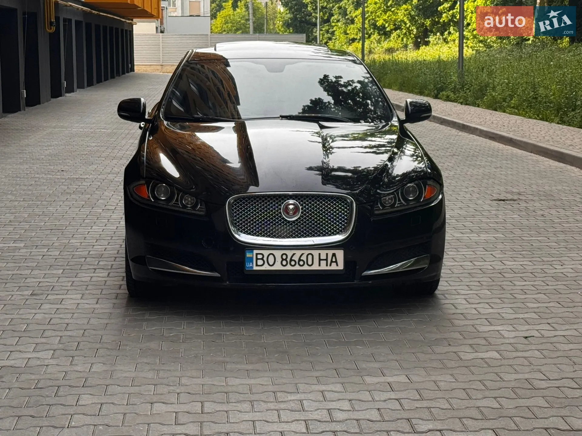 2013 Jaguar XF - мініатюра 3